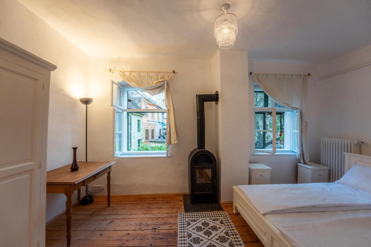 Aparthotel Casa Josef Bacon - La Strada - Sighişoara Exteriér fotografie